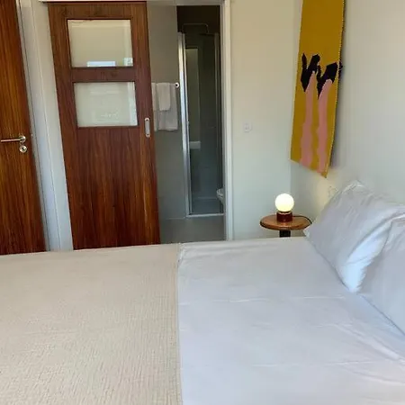 Aldoar Boutique Flat * Порту